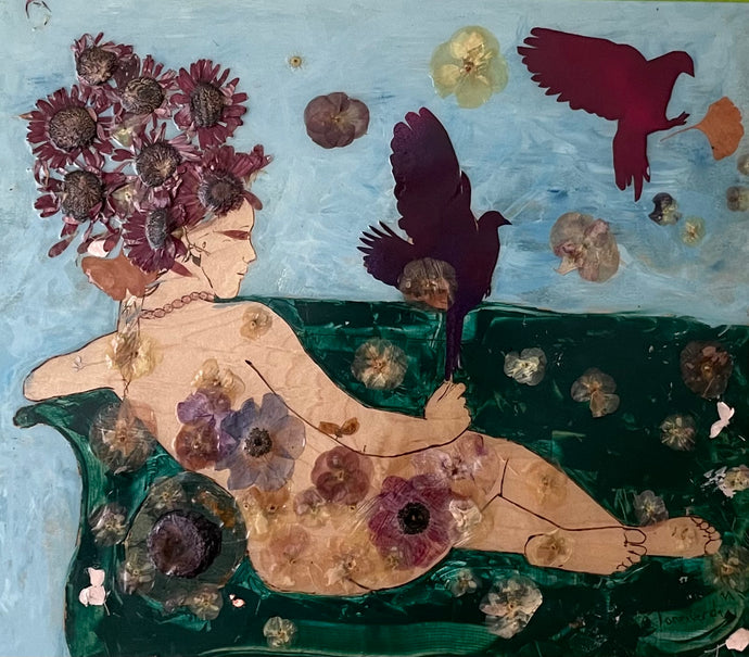 Venicebitch – original artwork on wood by Mehlika Tanriverdi, showing a reclining female figure surrounded by blossoms and birds, blending sensuality, power, and introspection.