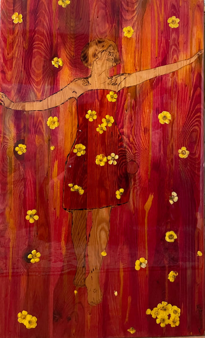 There Is Magic in Every Beginning – original diptych artwork on wood by Mehlika Tanriverdi, showing two mirrored female figures surrounded by pressed buttercups on deep red wood, symbolizing the magic and courage of new beginnings.